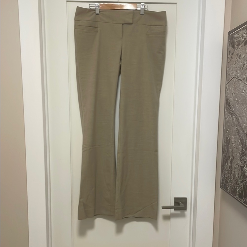 The Limited Drew fit flared Women's Tan Pants size 8